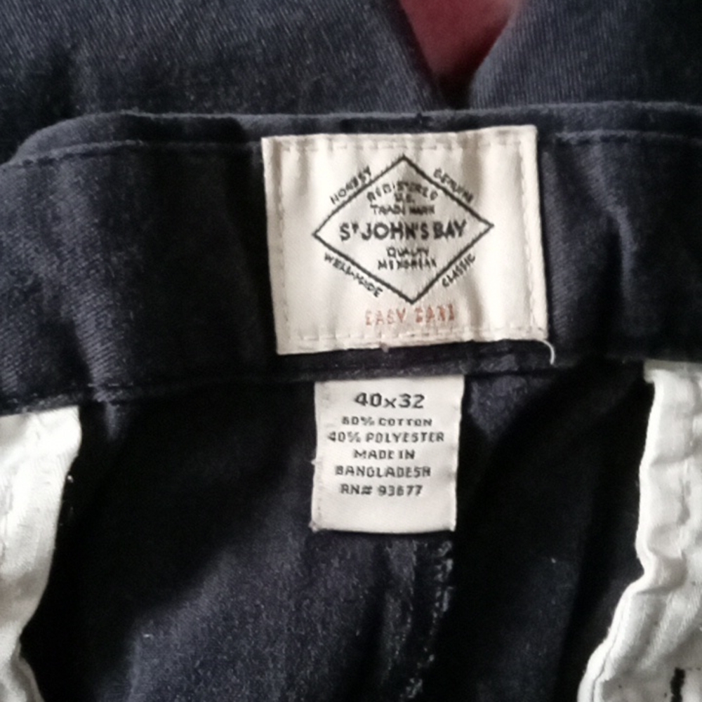 Men's St. John's Bay Dress Slacks 40X32 - Picture 3 of 3